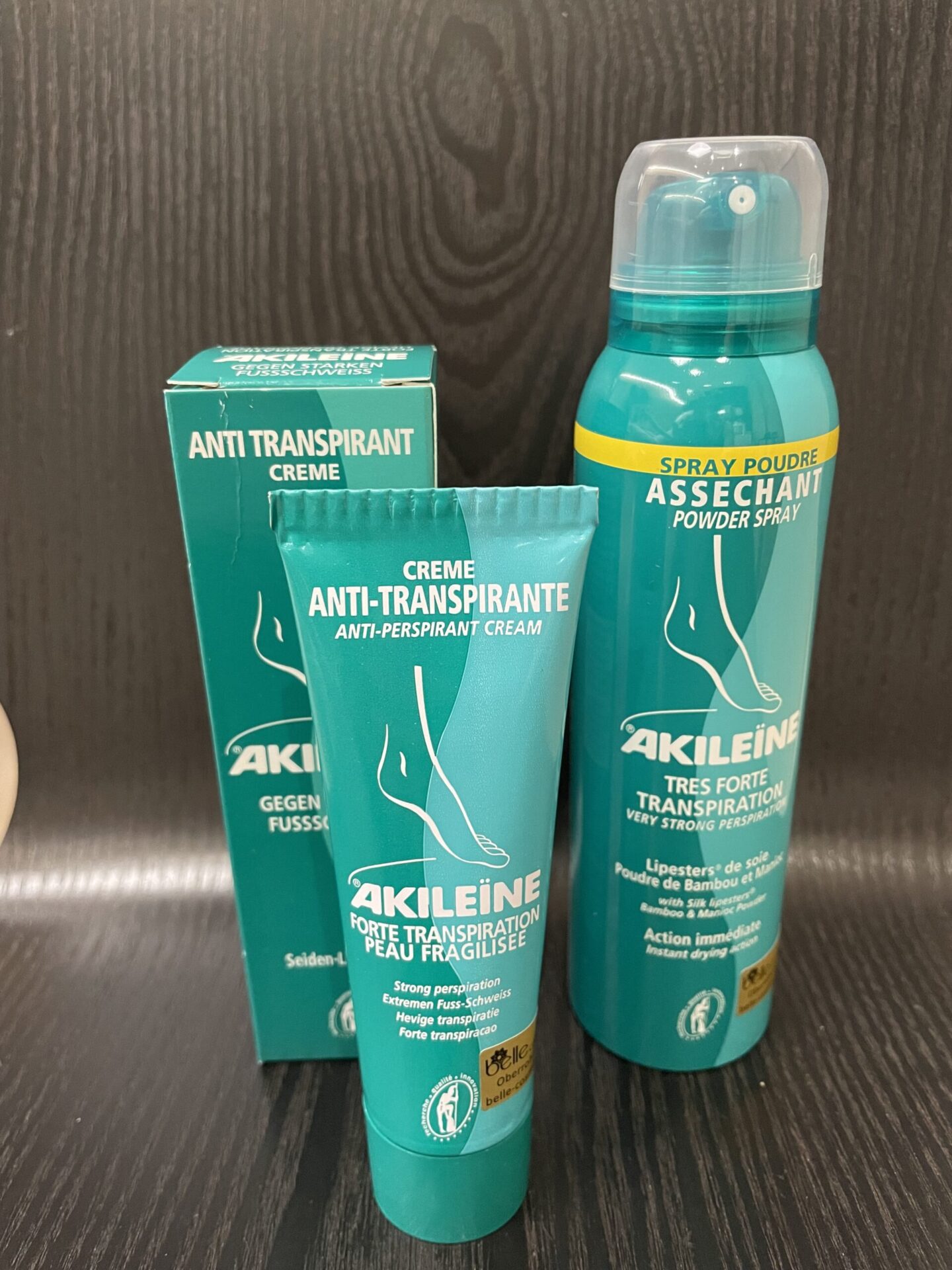DUO AKILEÏNE ANTI-TRANSPIRANT CREME 50ml & FUSSPUDERSPRAY 150ml
